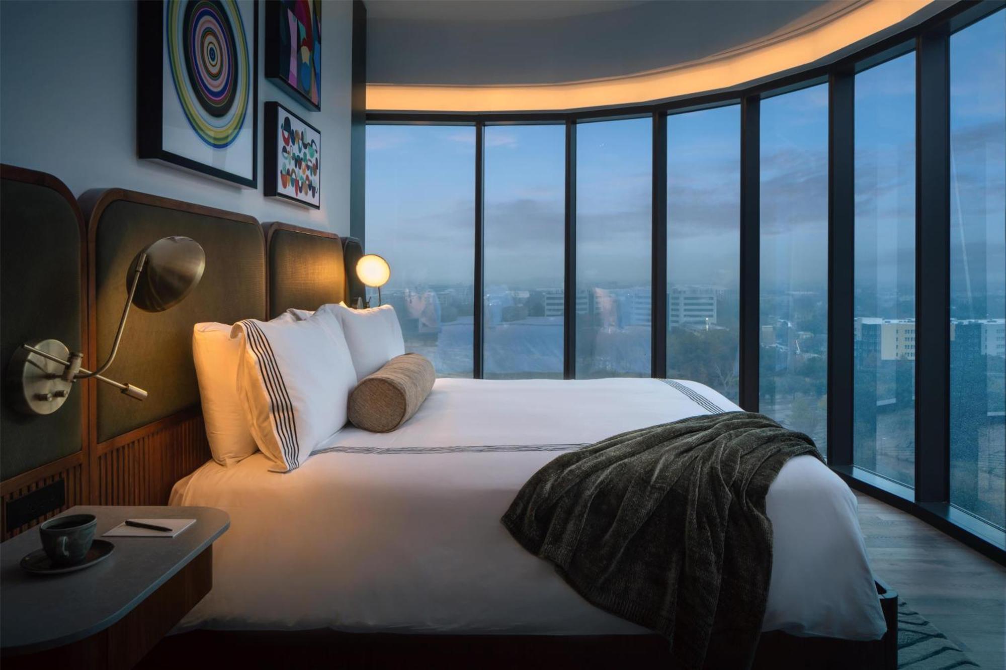 Thompson Houston, By Hyatt Hotel Kültér fotó